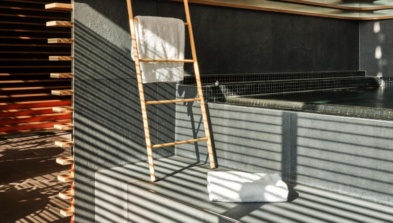 루머스 호텔 프랑크푸르트 외부 사진 A ladder