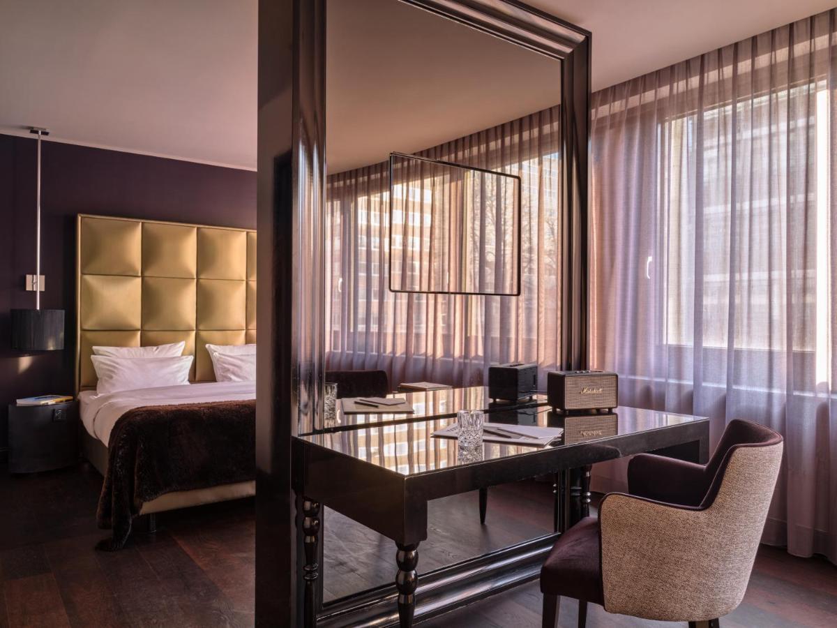 루머스 호텔 프랑크푸르트 외부 사진 A suite at the Mandarin Oriental, Munich